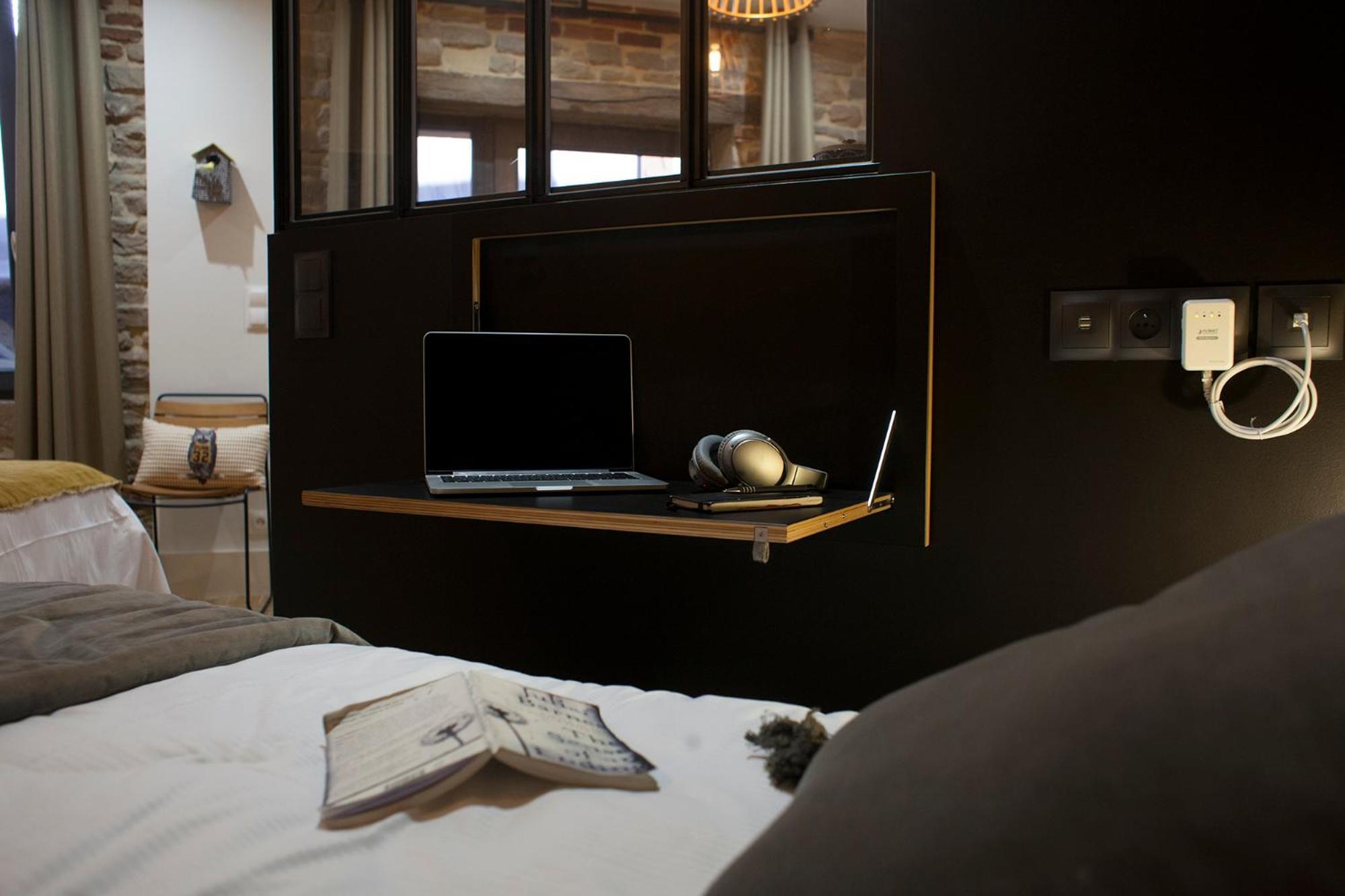Appart Hotel Eugenie Louhans Szoba fotó