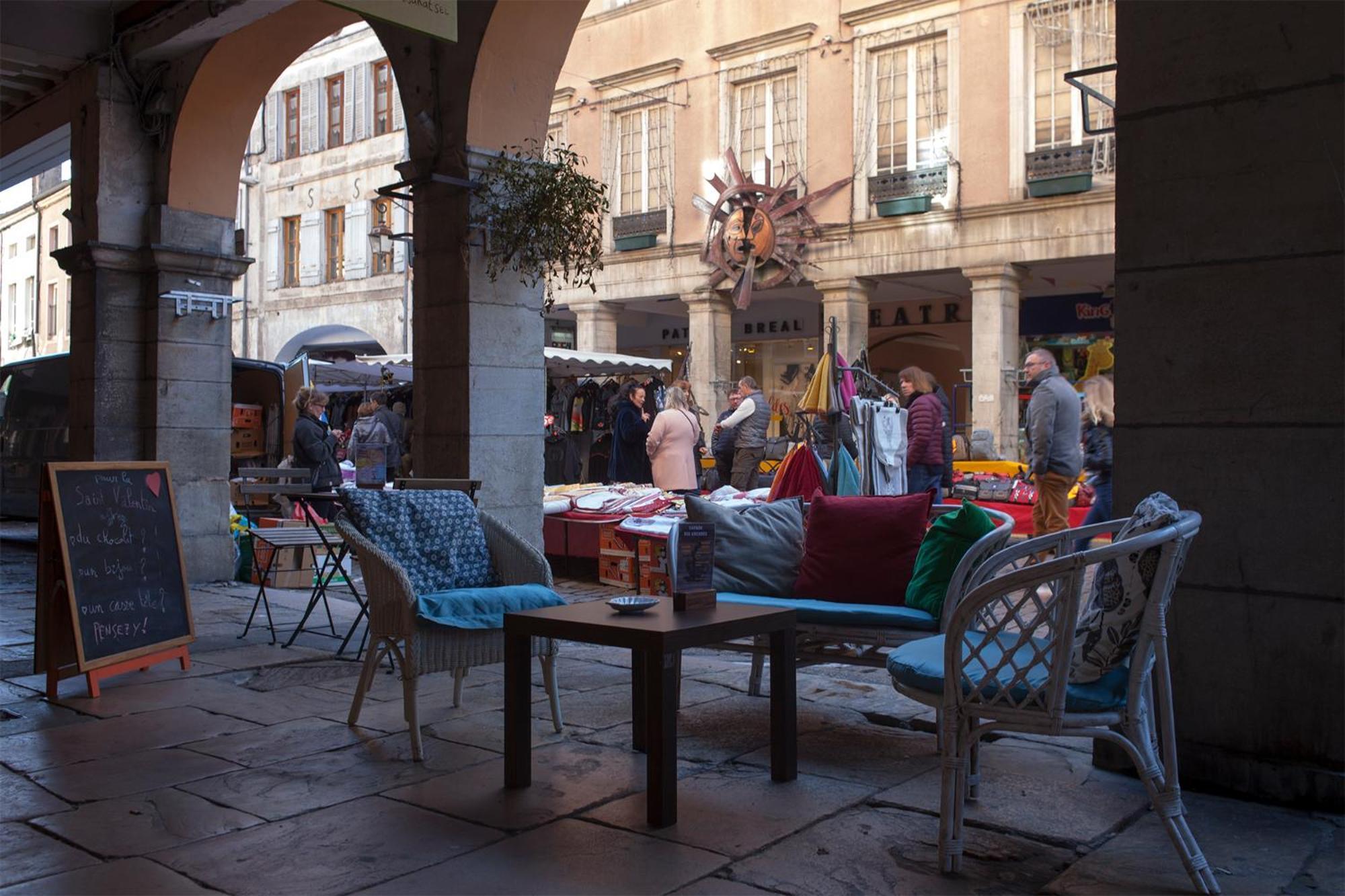Appart Hotel Eugenie Louhans Szoba fotó